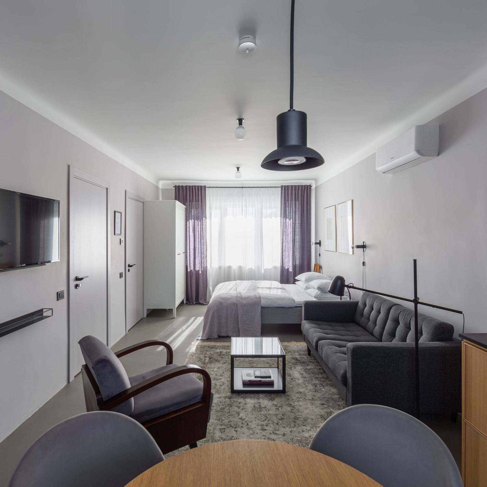 Minimalist. Apartment & Studio Siauliai  Exterior photo